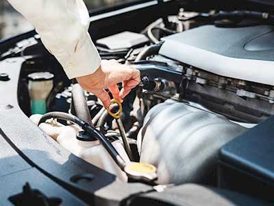 Les 10 points à vérifier sur votre voiture avant de partir en vacances